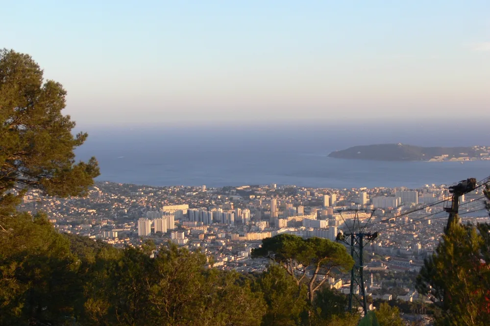 Toulon — vue d'ensemble